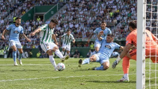Elche y Celta buscan la victoria